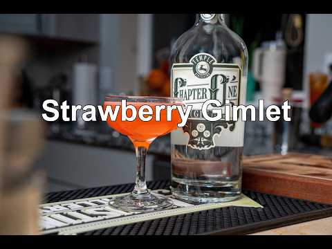 Cover image for How To Make A Strawberry Gimlet